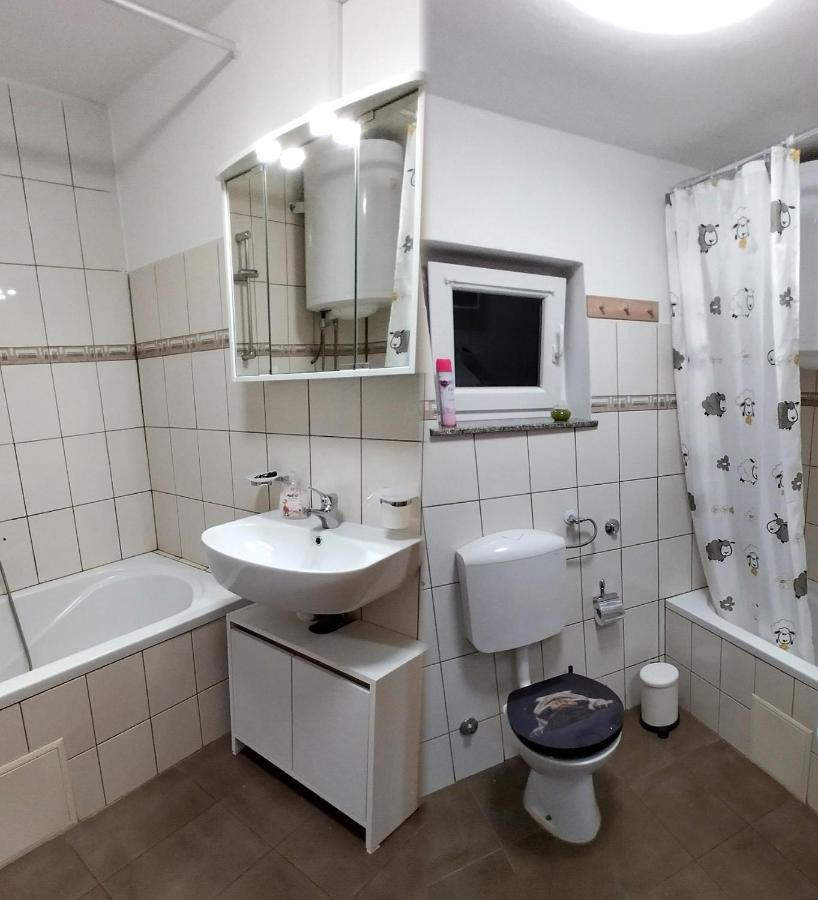Apartma Val - Máribor Exterior foto